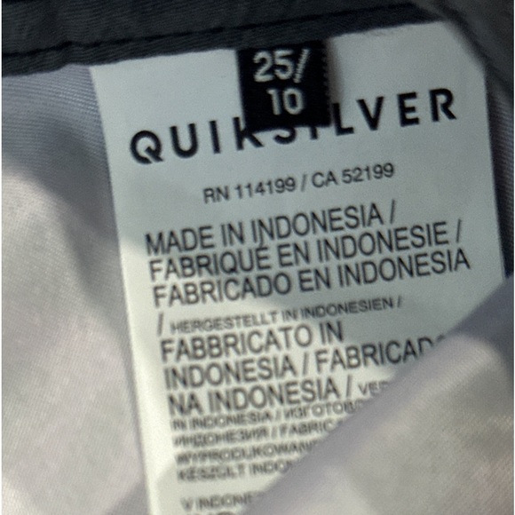 Quicksilver High Line Board Shorts Stripe Black, Red & Yellow, Boys, SZ 25. NEW - Picture 6 of 11